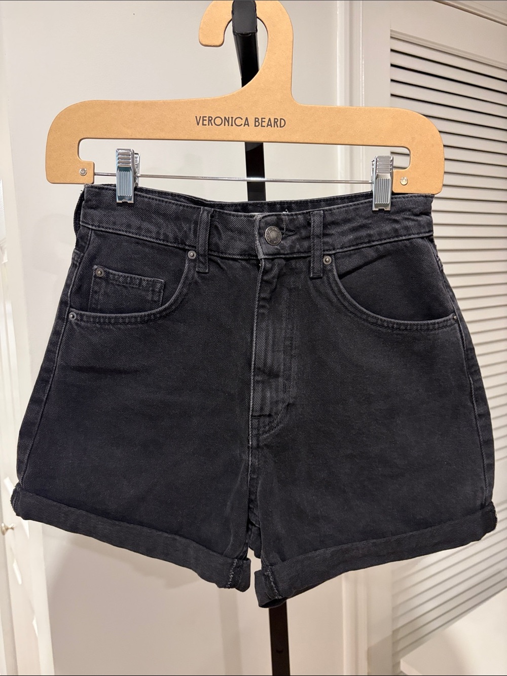 Bershka High-Rise Relaxed Denim Shorts – Black – NWOT